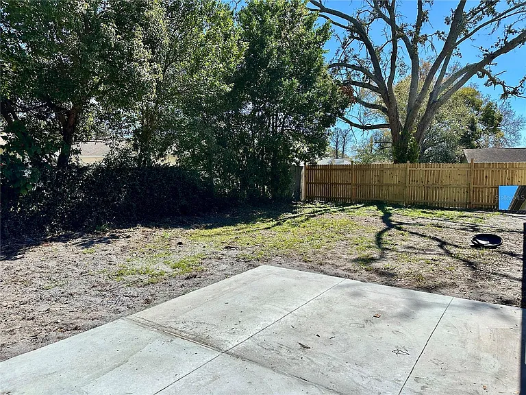 4420 Sawgrass Blvd — Photo 21