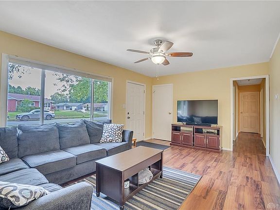 2nd image of 556 Layne Dr