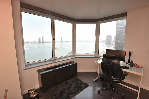 Rented by Luxury Habitat | media 15