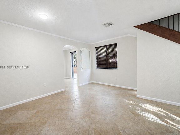5th image of 8-25 NW 14th Pl N