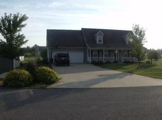 59 Icicle Ct, Radcliff, KY 40160