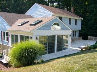 11906 Falling Creek Dr, Manassas, VA 20112