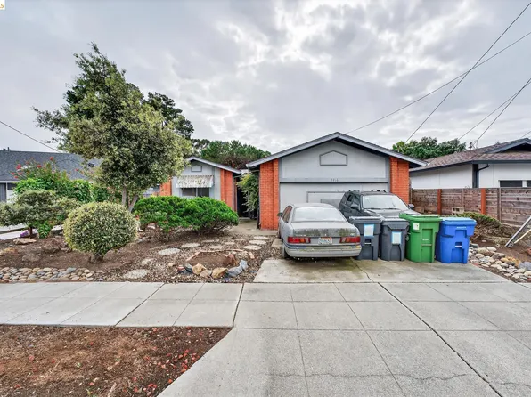 3216 Belmont Way, Alameda, CA 94502