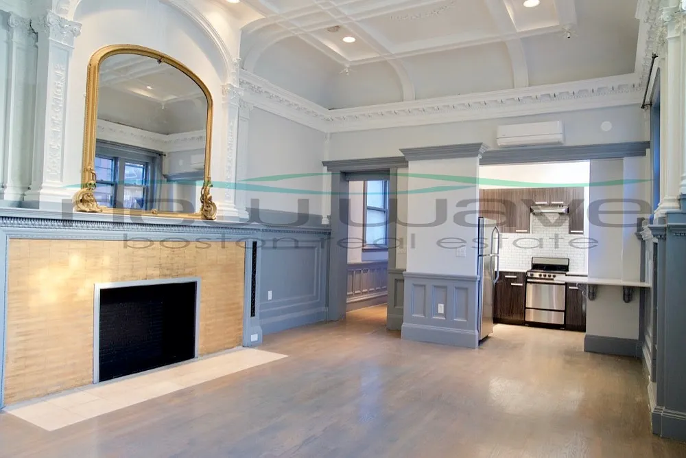 Studio, 500 sqft, $2,800 — Photo 1