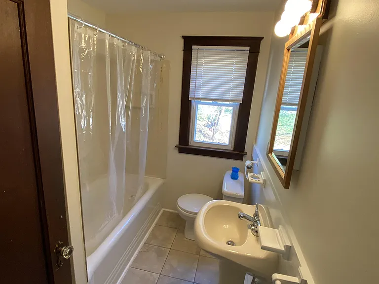 92 Carrollton Ave — Photo 7