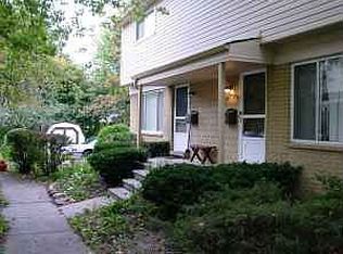 261 W Spring St, Plymouth, MI 48170