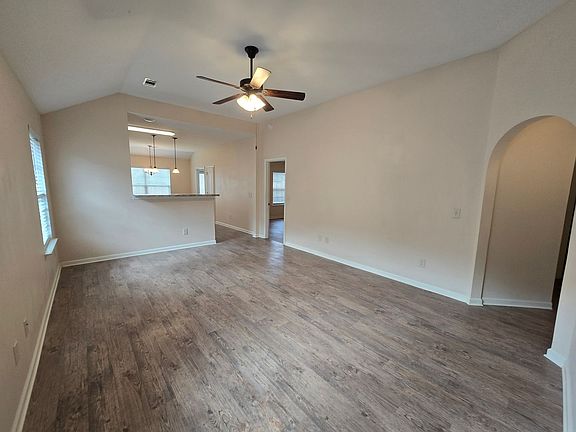 2nd image of 456 Buena Vista Way