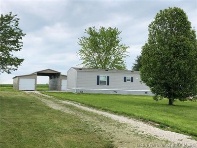 3930 E Dutch Creek Court, Pekin, IN, 47165