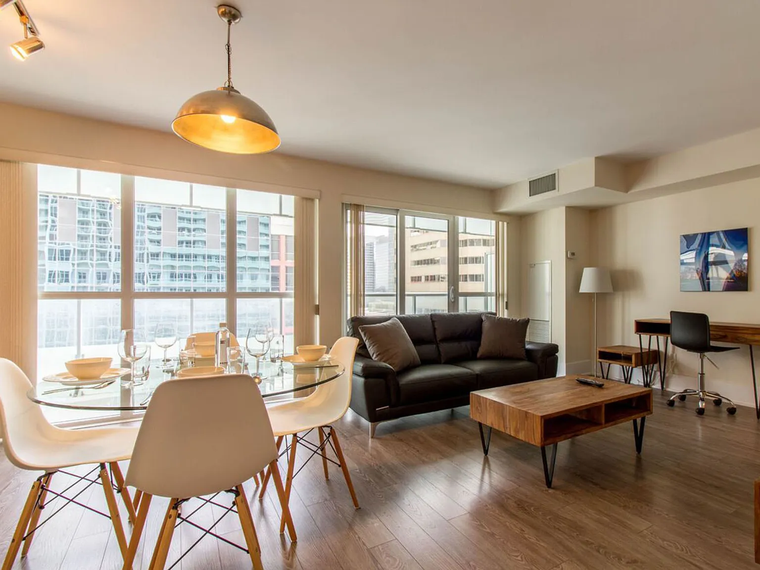 1 bed, 538 sqft, $4,350 — Photo 2