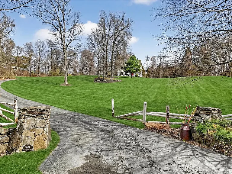 1071 Craigville Rd — Photo 41