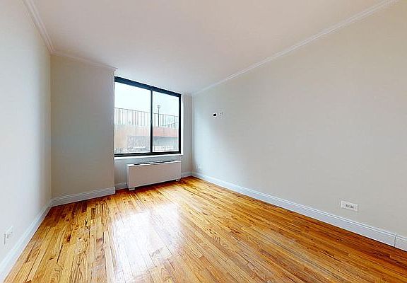 5th image of 3111 Ocean Pkwy APT 2B