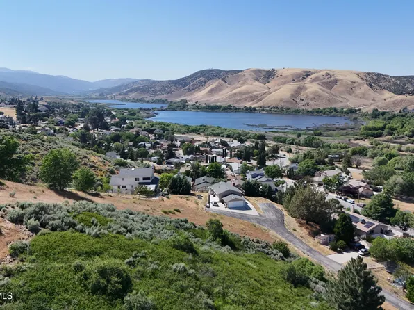 Montello Dr, Lake Elizabeth, CA 93532