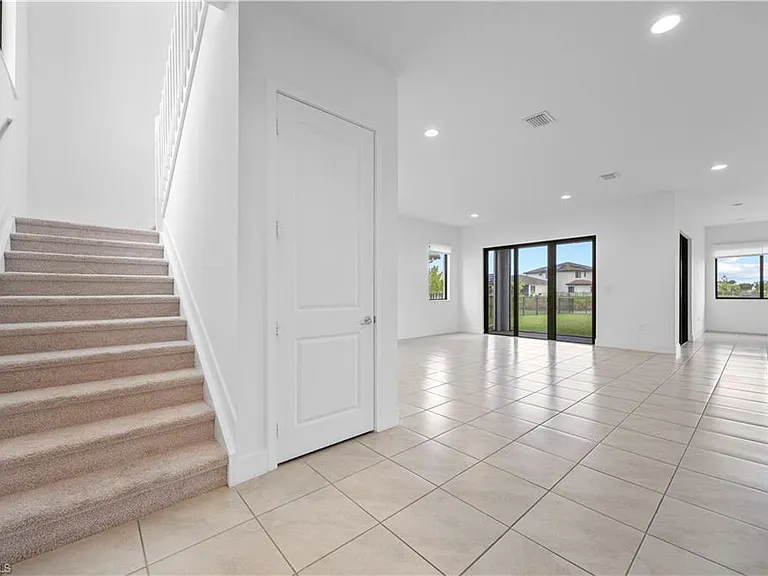 5032 Frattina St — Photo 5