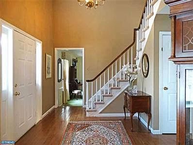 2nd image of 765 Dawes Dr
