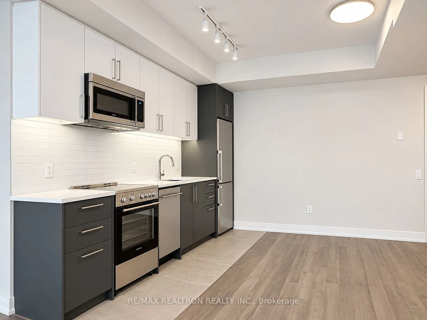 1 bed, $2,295 — Photo 4