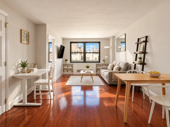 200 East 24th Street image 1 of 9