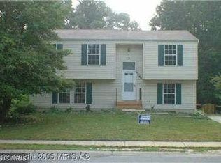 1085 Saint Ignatius Dr, Waldorf, MD