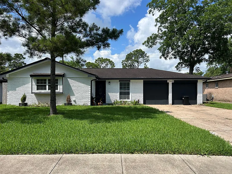 17006 David Glen Dr — Photo 1