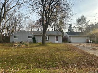 5333 Columbia St, Clarkston, MI 48346