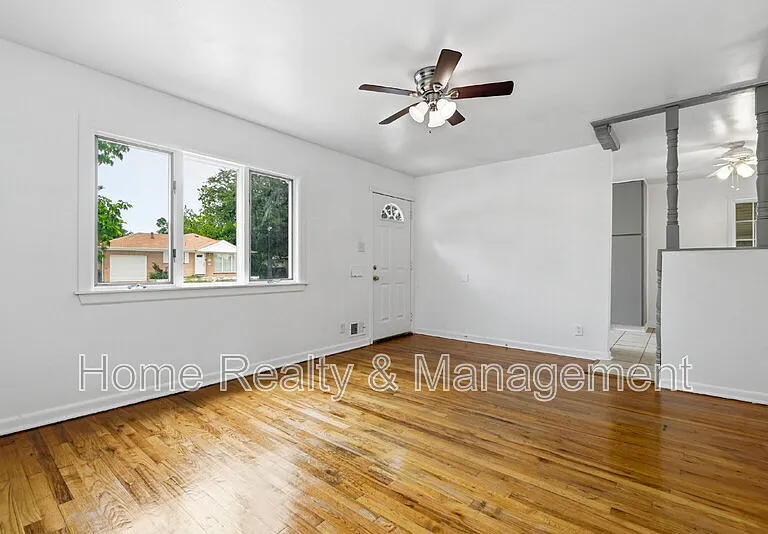 10712 Loren Ln — Photo 8