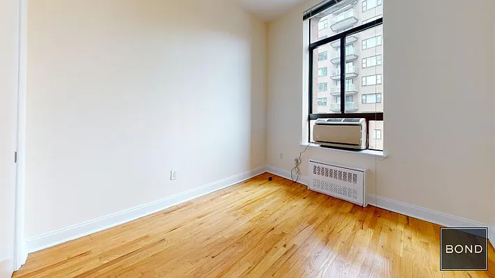 Rented by Bond New York | media 10