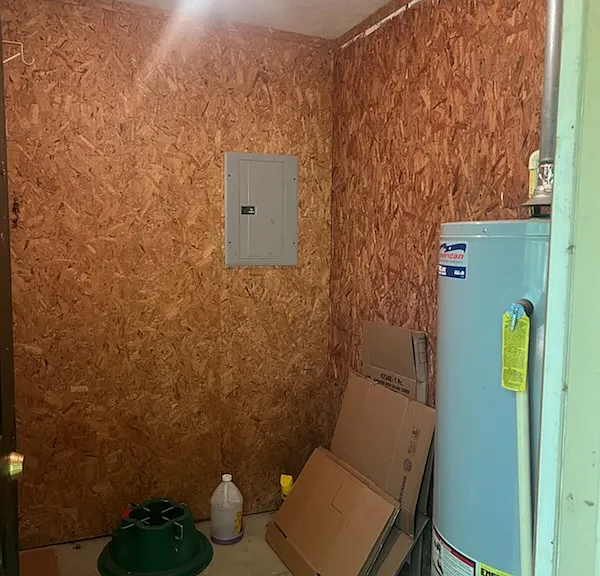 481 Tower Rd — Photo 10