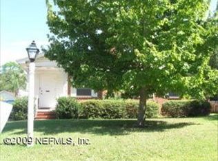1047 Chatford Rd, Jacksonville, FL 32207
