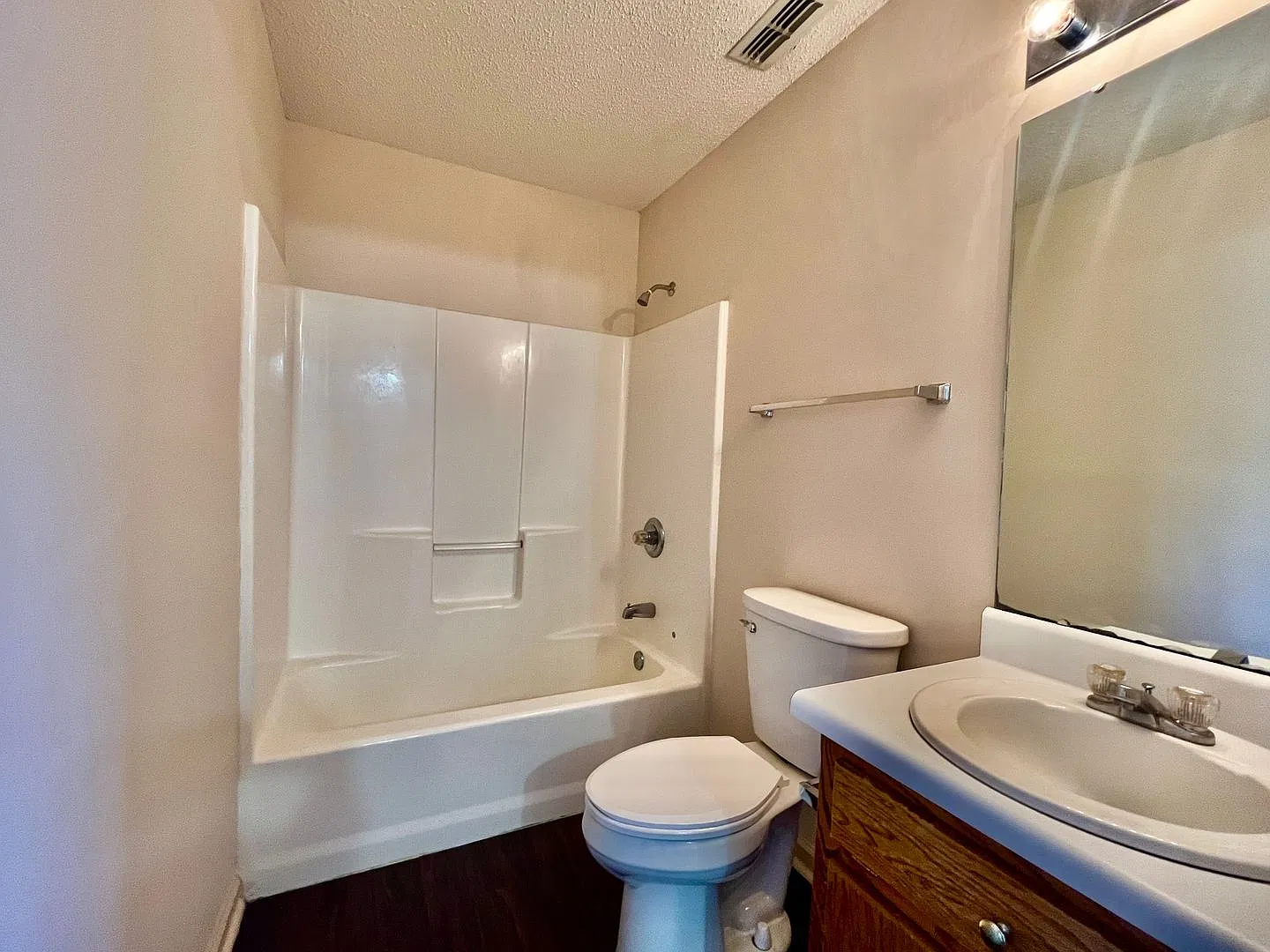 Rockcreek Dr #18 & 20 — Photo 4