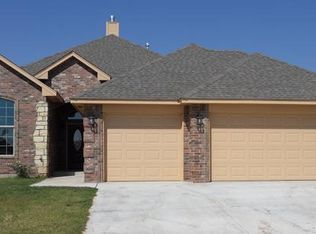 10921 SW 30th St, Yukon, OK 73099