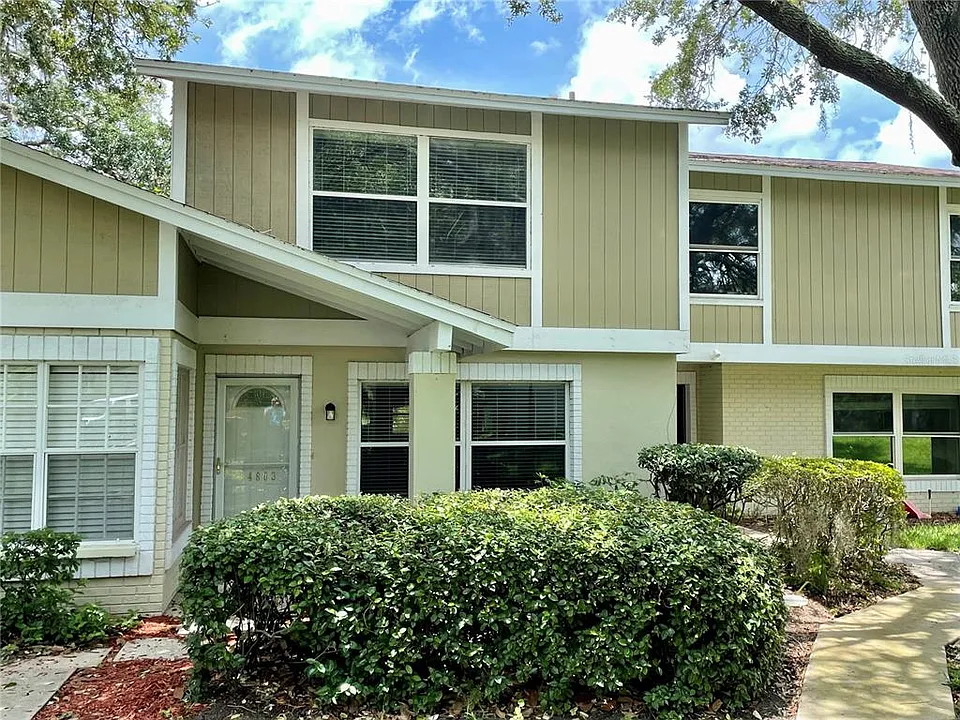 14803 Lake Forest Dr