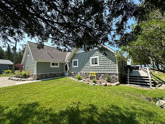 2nd image of 3750 N Saint Martins Point