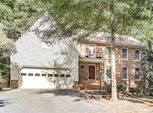 5708 Grove Forest Ct, Midlothian, VA 23112