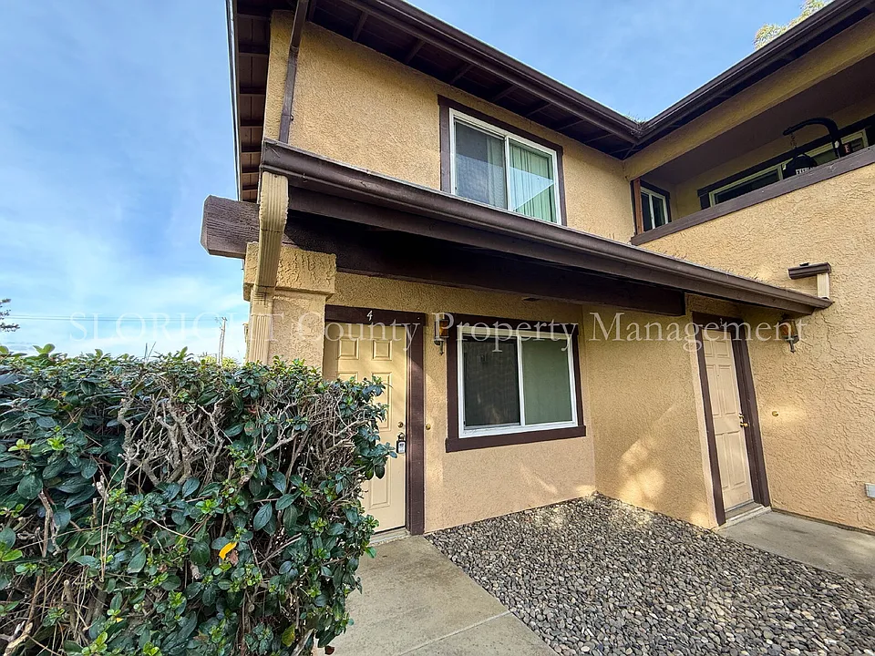 1046 N O St #4