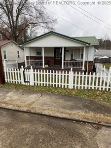 413 Lore St, Saint Albans, WV, 25177