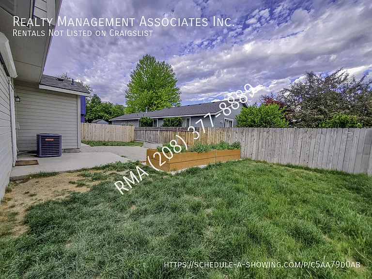 1339 W Sandalwood Dr — Photo 10