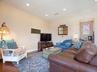 2332 Delaware St, Huntington Beach, CA 92648