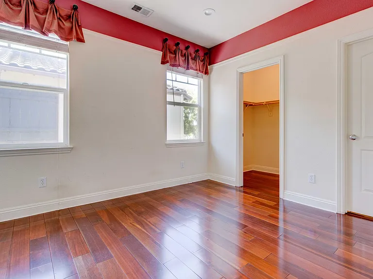 49200 Tulip Ter — Photo 24