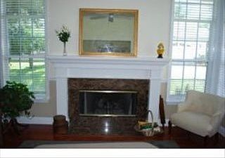 4th image of 4067 Mallard Dr