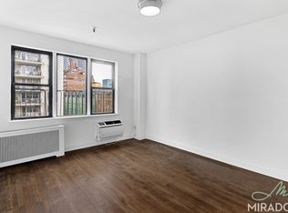 1435 York Ave APT 5C, New York, NY 10075