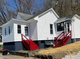1518 Caldwell St, McMechen, WV 26040