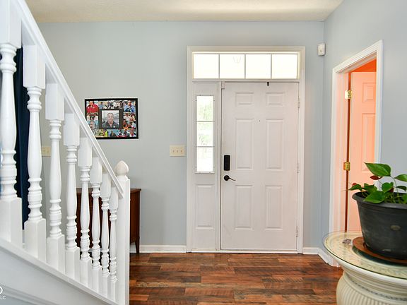 3rd image of 2394 Burgundy Way