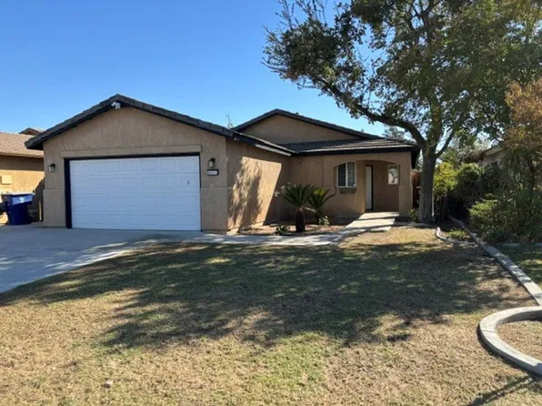 5911 Ragusa Ln, Bakersfield, CA 93308