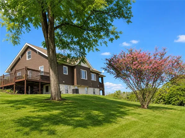 5183 Watters Rd, Lower Burrell, PA 15068