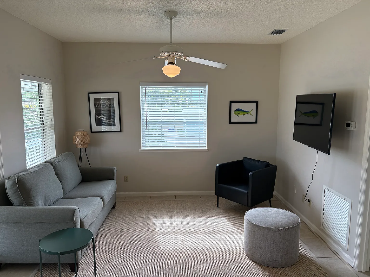 139 E Pine Ave — Photo 2