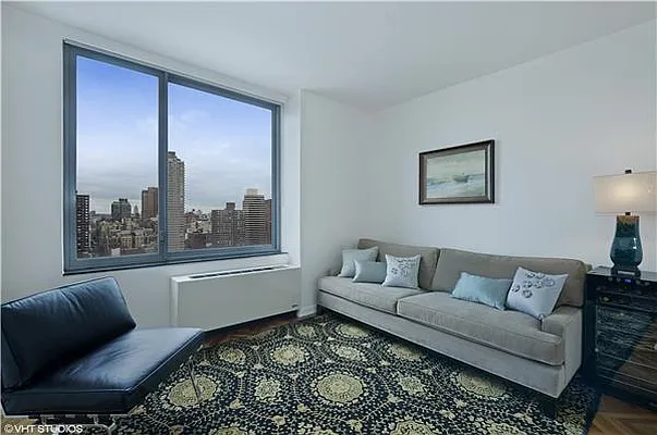 Sold by The Berkson Group | media 7