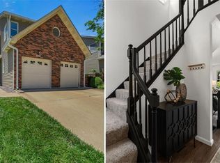 16200 Lea Oak Dr, Chesterfield, MO 63017