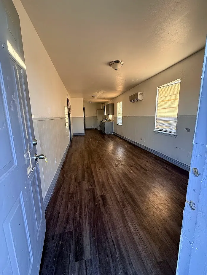 3106 Christie St. — Photo 2