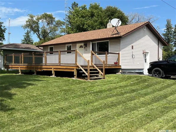 300 1st AVENUE, Gerald, SK S0A 1B0