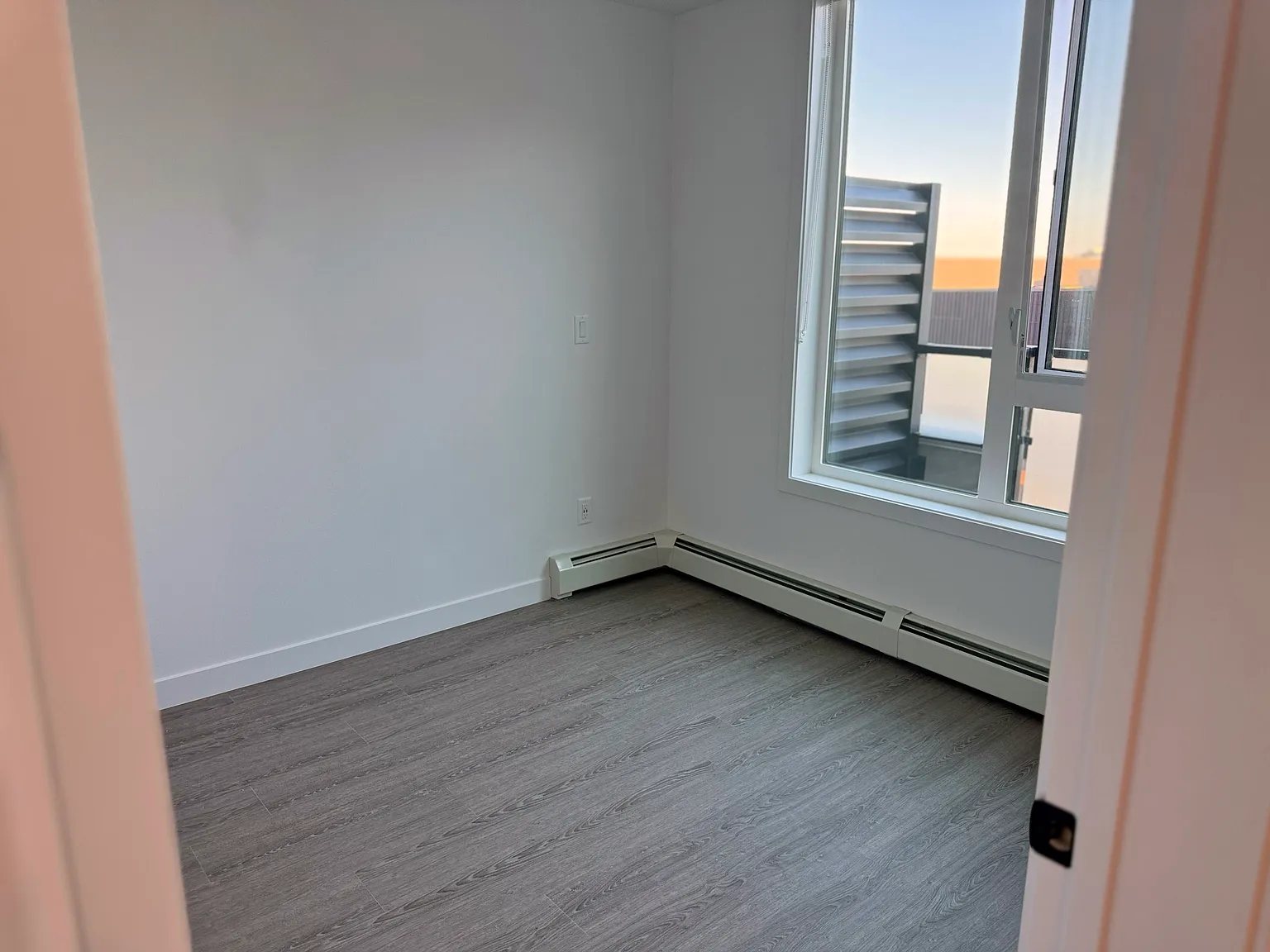 #605, 3932 University Ave NW (CP208) — Photo 3
