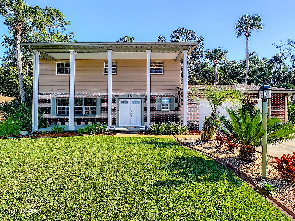 1st image of 200 Seminole Dr